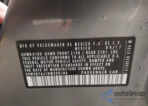 2017 Volkswagen Jetta 1.4T S z USA, uszkodzony, nr VIN 3VW2B7AJ1HM395184